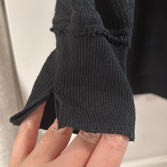 Aerie textured crew neck - Picture 6 of 6